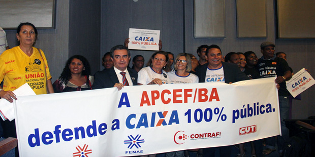 Sindicatos defendem CAIXA 100% pública