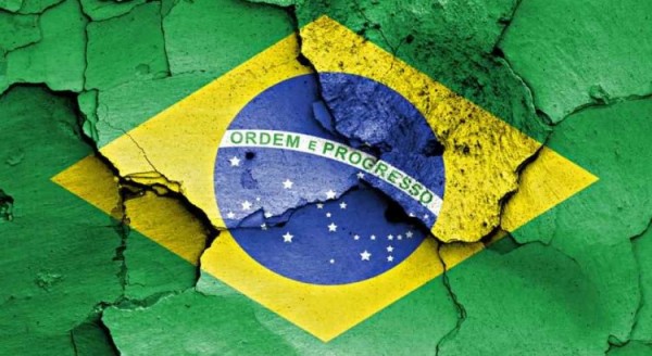 Empresas brasileiras de engenharia estão sendo sucateadas e vendidas na bacia das almas