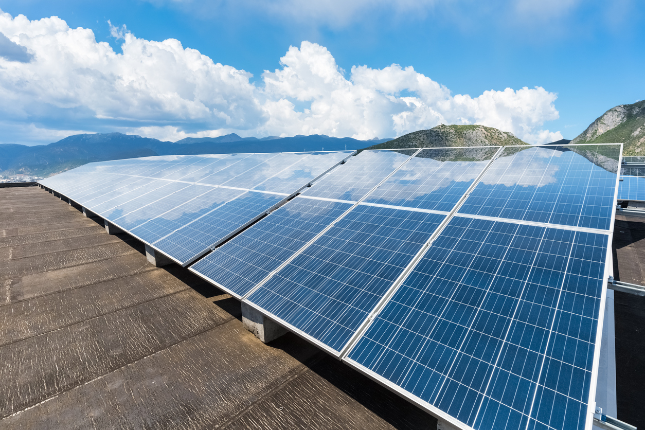 Brasil chega a marca de 1 GW de potência gerada por energia solar