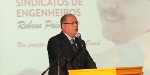 Bittencourt: “Temos uma tarefa histórica em defesa da engenharia e da sociedade”