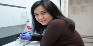 Ex-aluna da UnB cria método de diagnóstico precoce do câncer