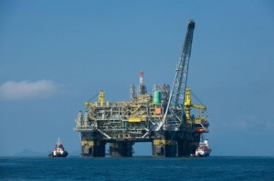 Governo entrega o pré-sal e a Petrobras