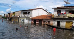 Alunos de Engenharia criam dispositivo contra enchentes