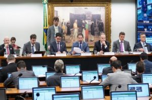 Reforma da Previdência é o fim do Estado de bem-estar social e da Constituição
