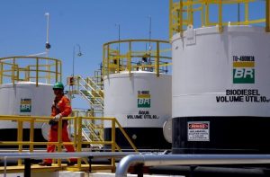 Governo amplia número de setores autorizados a trabalhar domingo e feriado